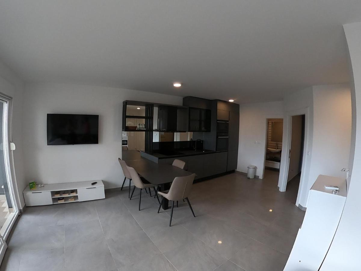 Villa Omazic تروغير المظهر الخارجي الصورة
